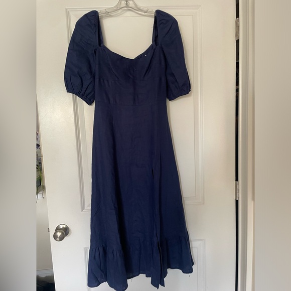 Reformation Belgium Linen Midi Dress in Danube Navy Puff Sleeve Fit Flare Size 4 - Picture 5 of 10